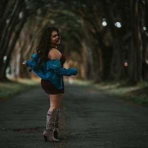 Meet your Posher, Luz maria